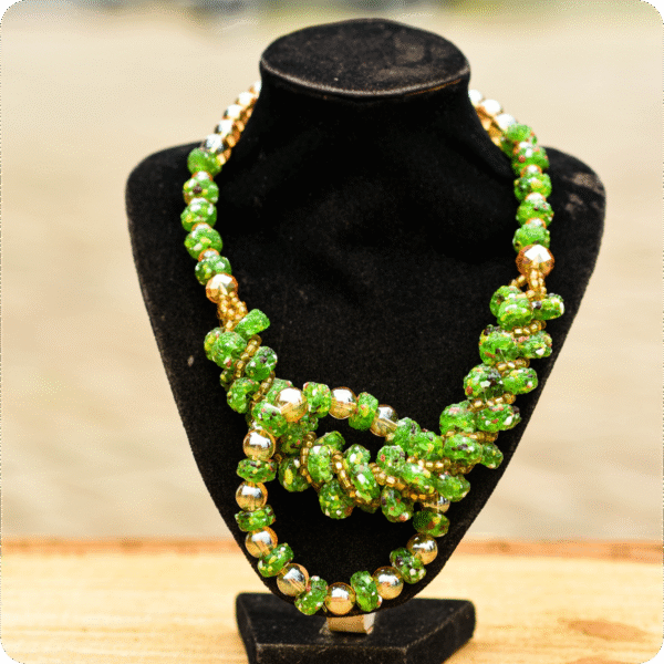 Green Beaded Necklace Main