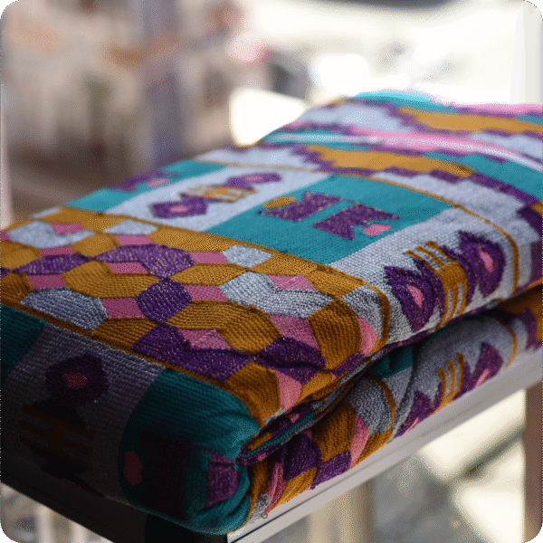 Meba Wo Abuokyire Kente Cloth - Image 2